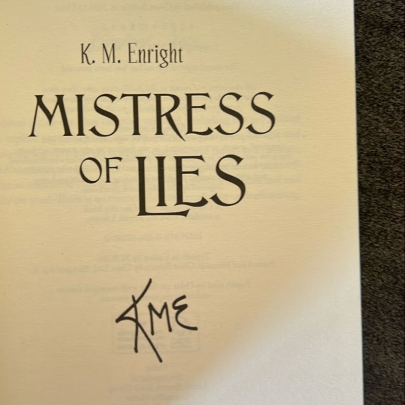 Mistress of Lies (Illumicrate Signed Edition) 