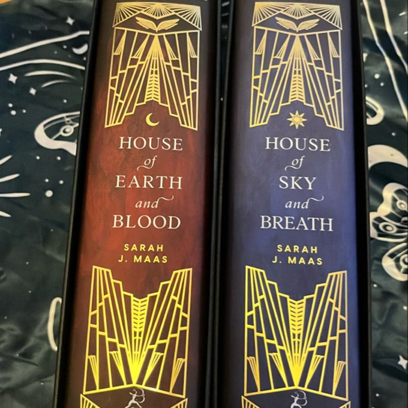 House of Earth and Blood & House of Sky and Breath (fairyloot)