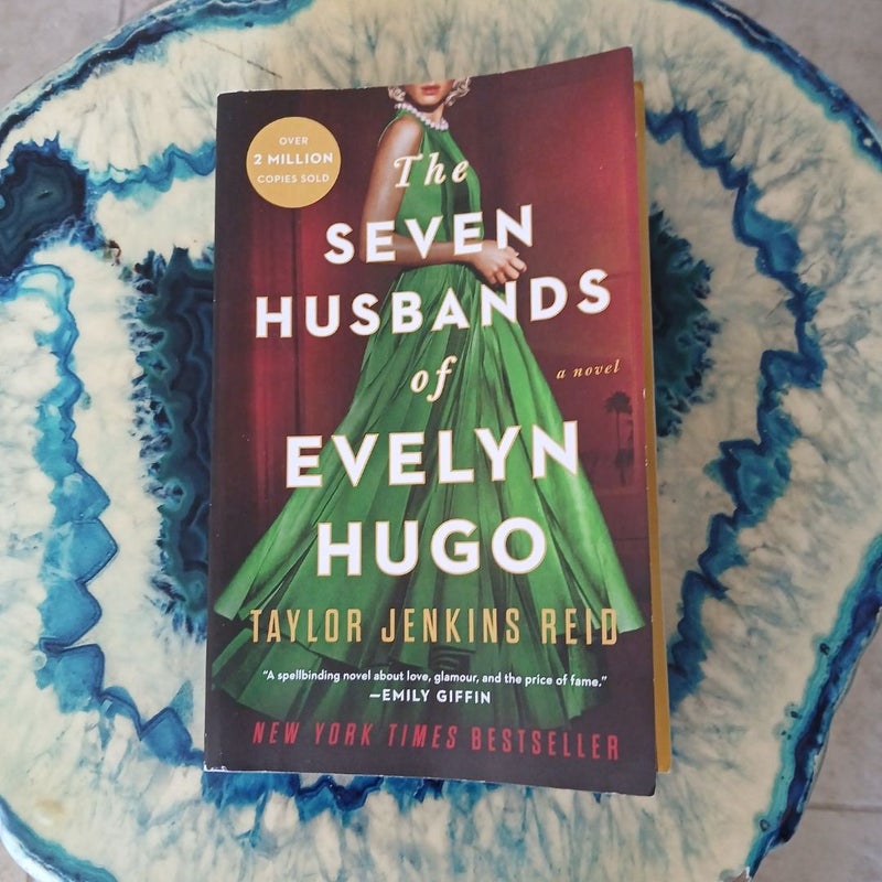 The Seven Husbands of Evelyn Hugo