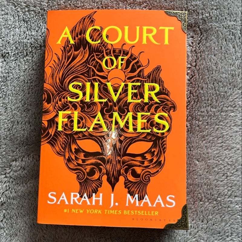 A Court of Silver Flames