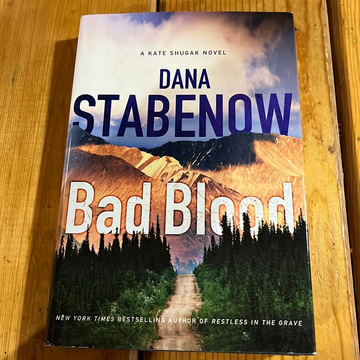 Bad Blood by Dana Stabenow, Hardcover | Pangobooks