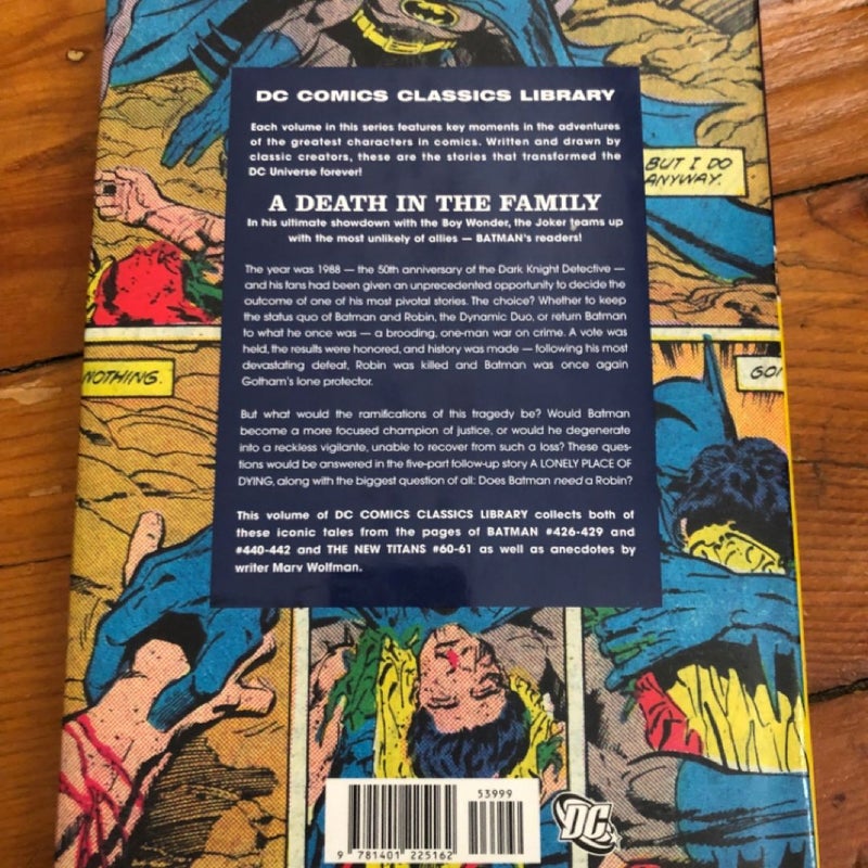 DC Comics Classics Library Batman A Death in the Family 1st First Print 2009