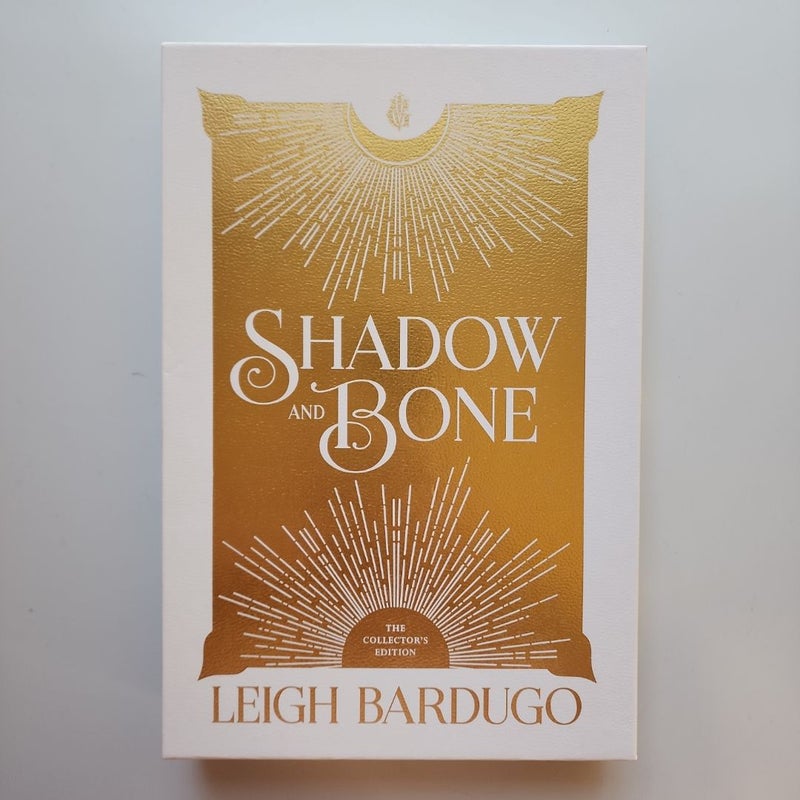 Shadow and Bone: the Collector's Edition