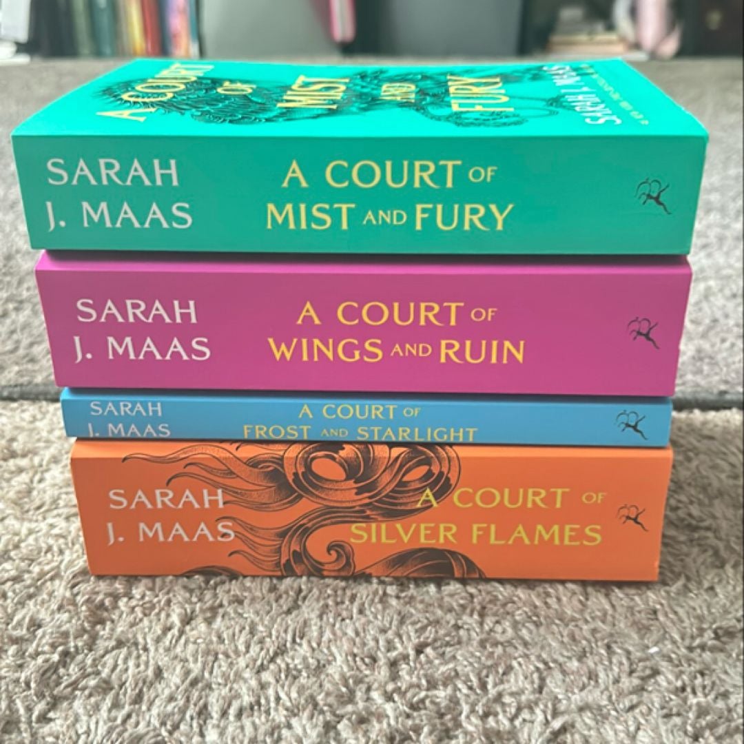 A Court of Thorns and Roses Box Set