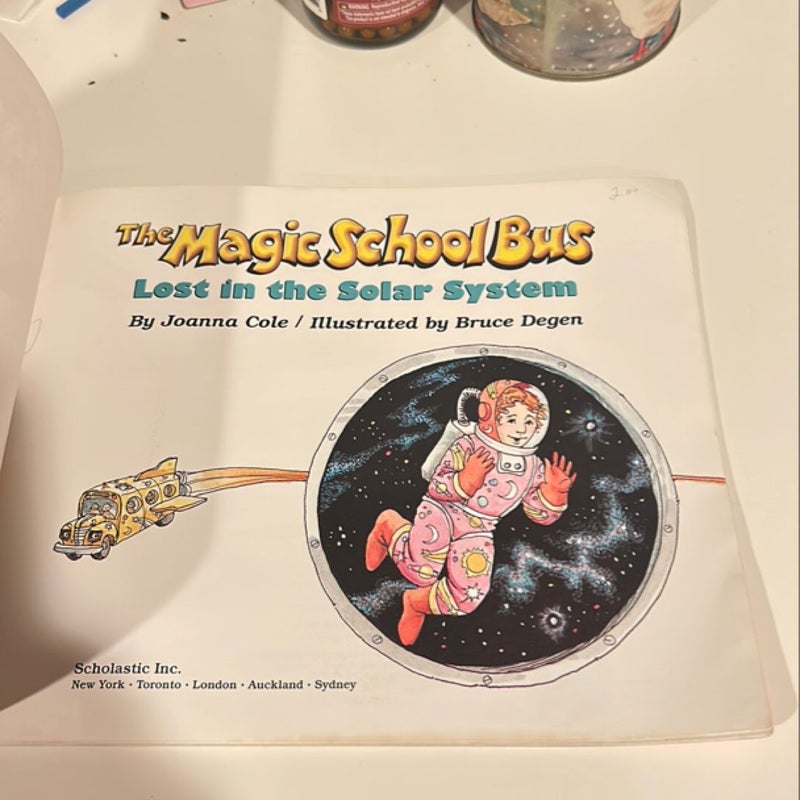 The Magic School Bus Lost in the Solar System