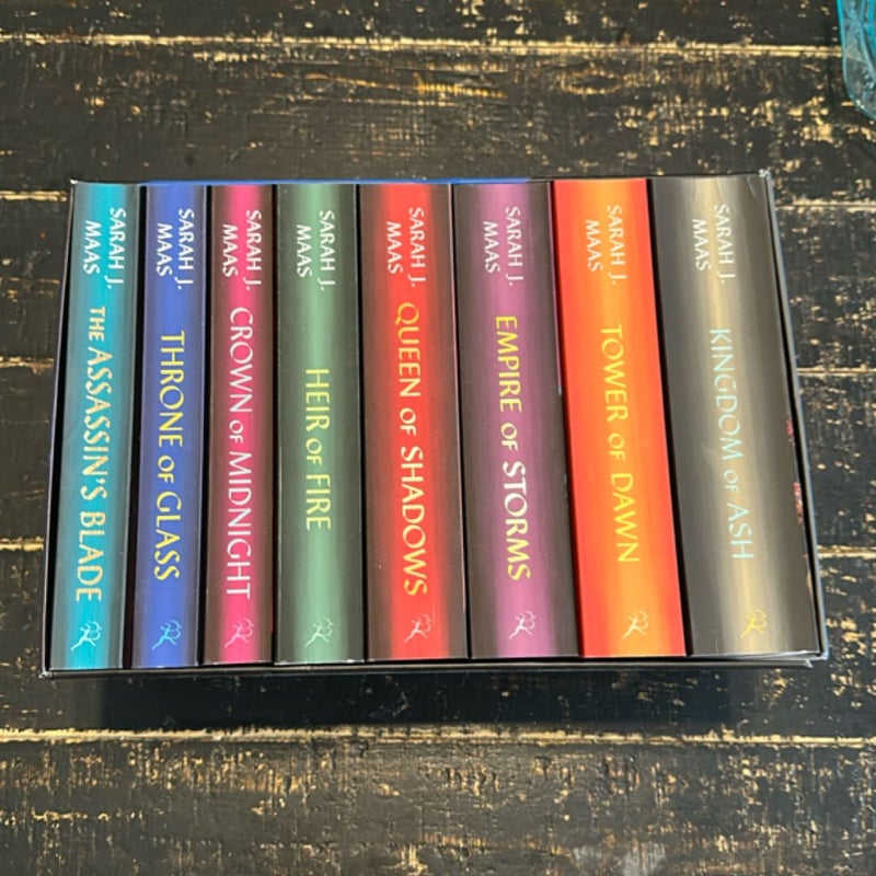 Throne of Glass Paperback Box Set