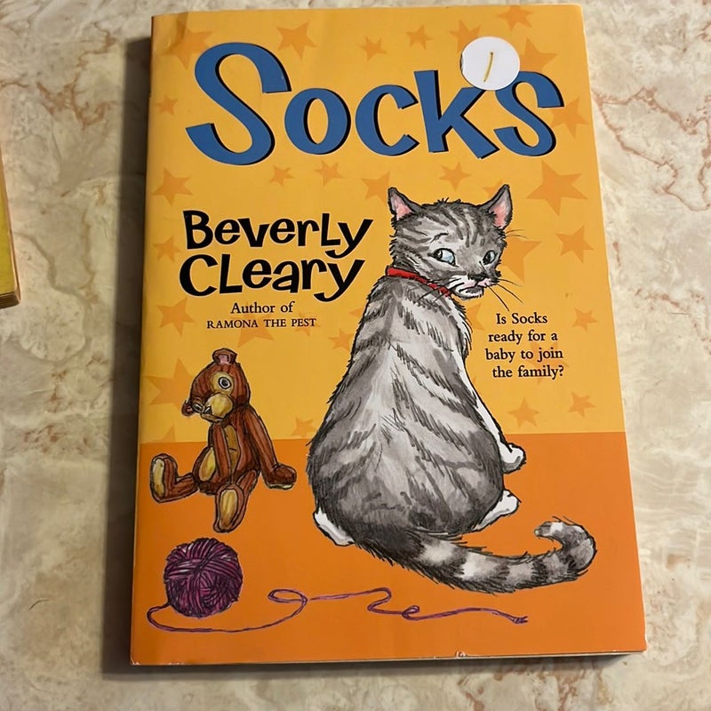 Socks and Henry Huggins bundle of 2 books 