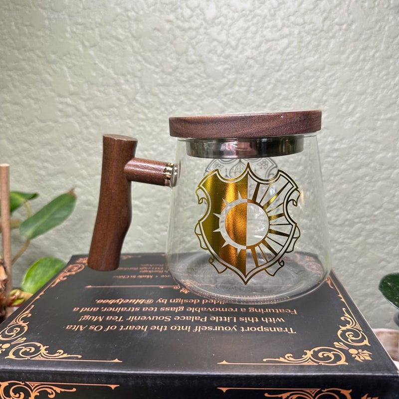 Grishaverse tea mug and tea