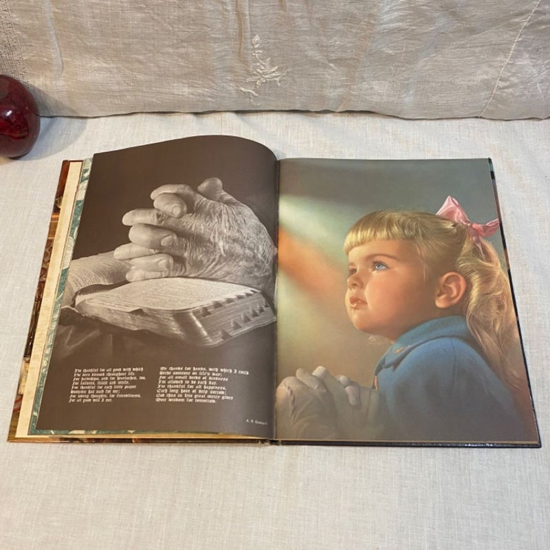 Ideals Scrap Book 1961 Inspirational Poetry and Prose Illustrated