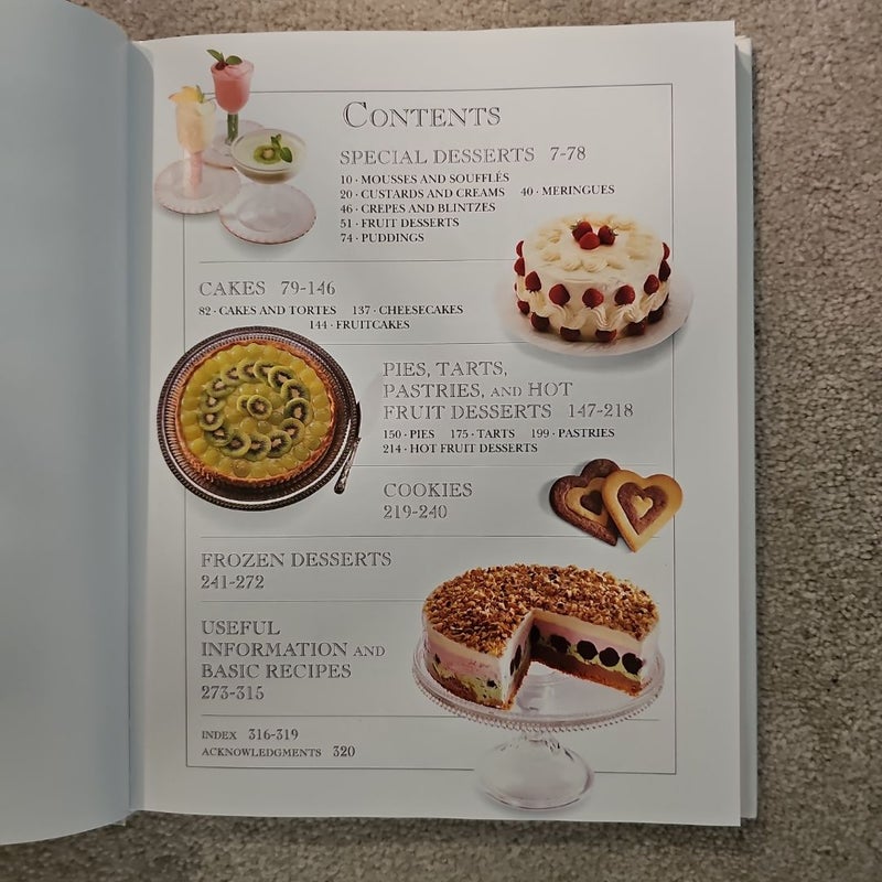 The Good Housekeeping Illustrated Book of Desserts