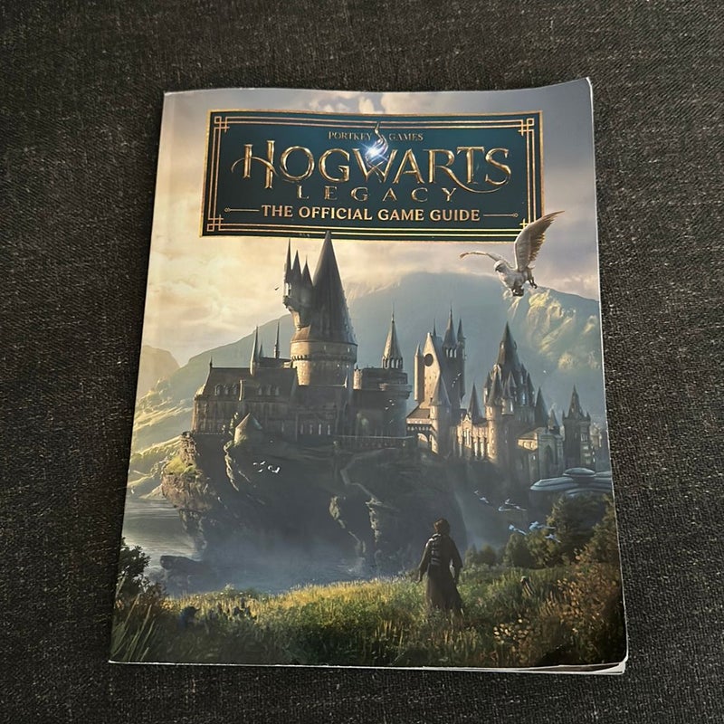 Hogwarts Legacy: the Official Game Guide (Companion Book)