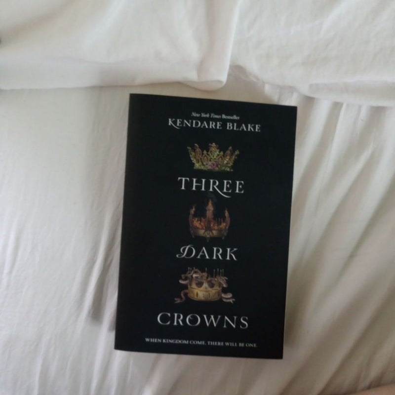 Three Dark Crowns