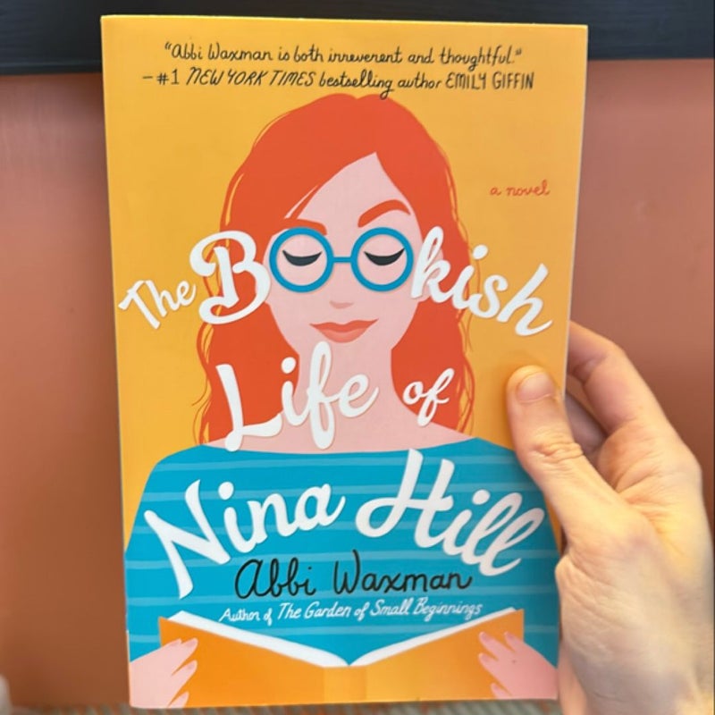 The Bookish Life of Nina Hill