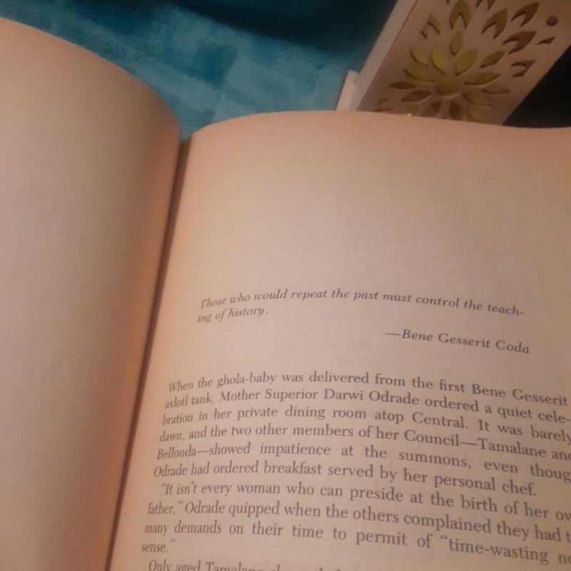 Chapterhouse Dune By Frank Herbert, 1986 Berkley Trade Paperback Book =)