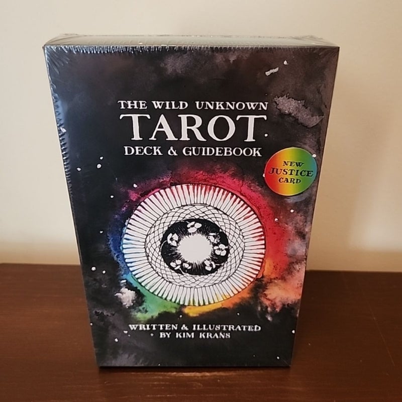 The Wild Unknown Tarot Deck and Guidebook (Official Keepsake Box Set)