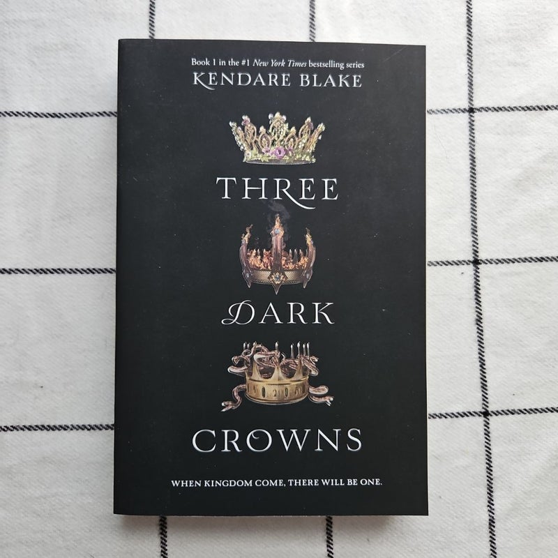 Three Dark Crowns