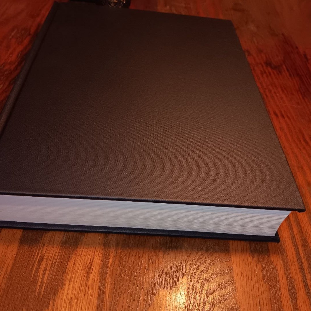 Oxford Latin Dictionary in 2 volume set in slip box 2016 by Oxford