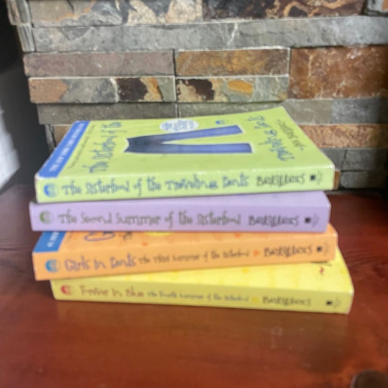 Sisterhood of the Traveling Pants book bundle 