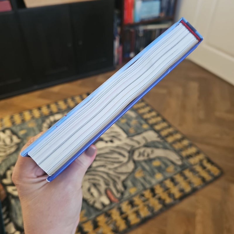 Lore Olympus: Volume One