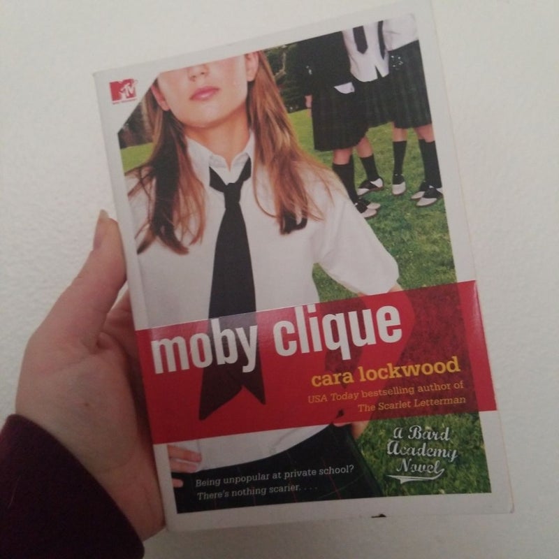 Moby Clique