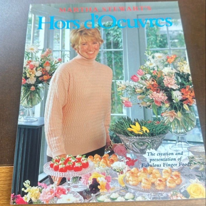 Martha Stewart's Hors d'Oeuvres Handbook