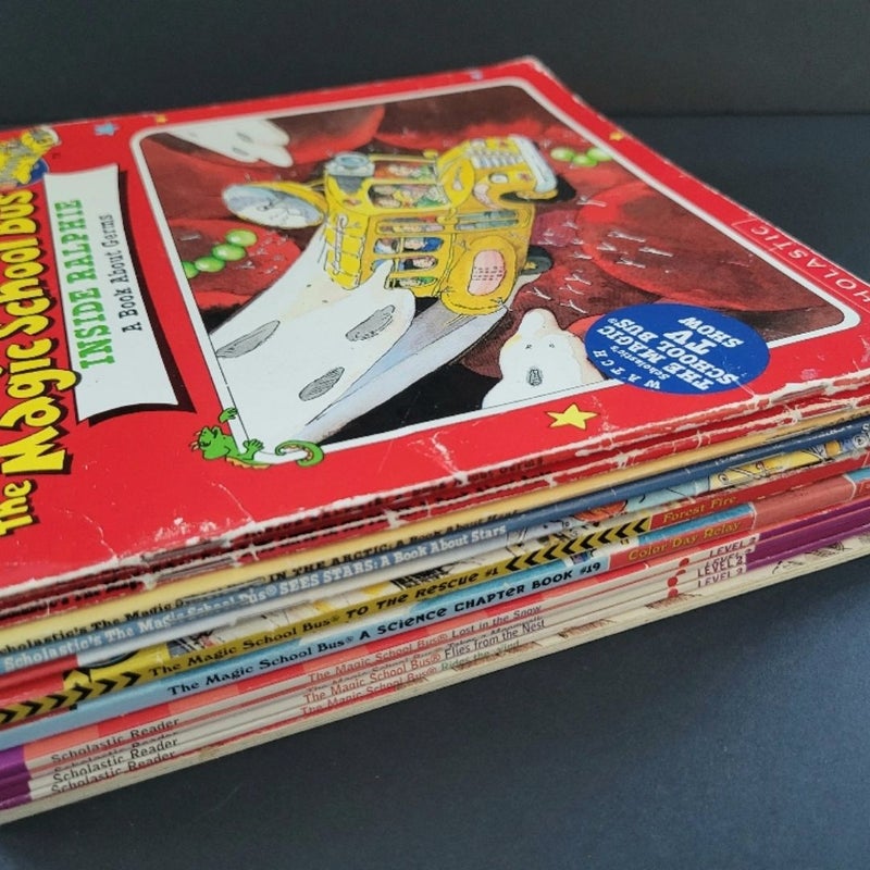 THE MAGIC SCHOOL BUS LOT OF 12 VINTAGE PBS TV 1990s SCHOLASTIC CHAPTER BOOKS RE