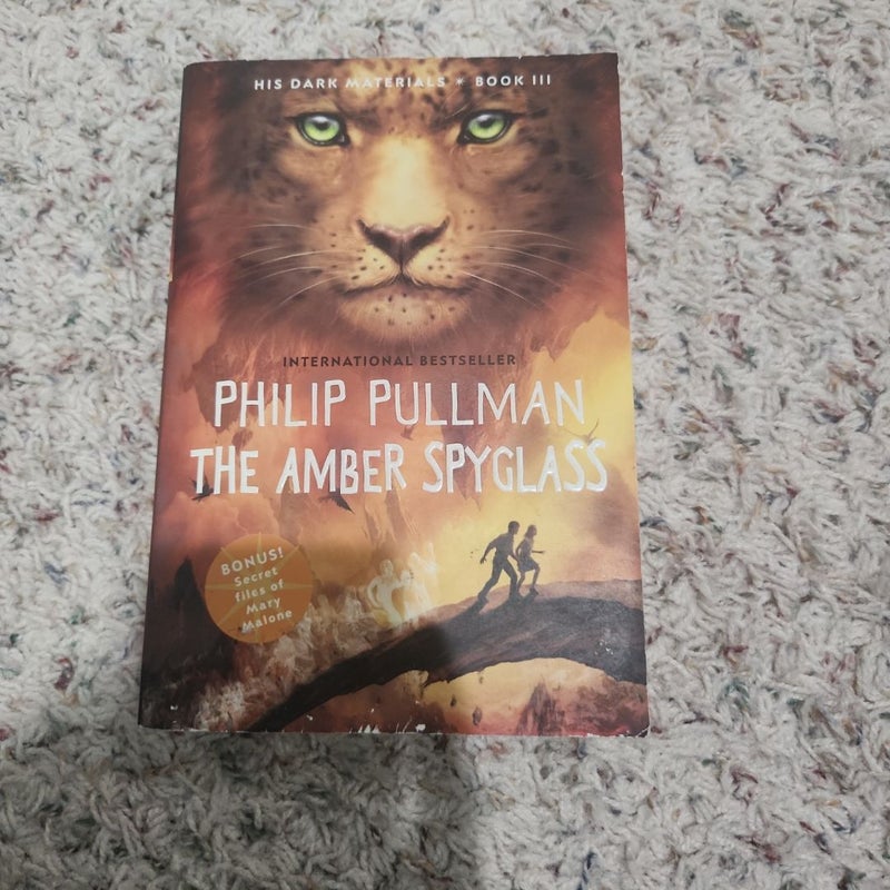 His Dark Materials: the Amber Spyglass (Book 3)