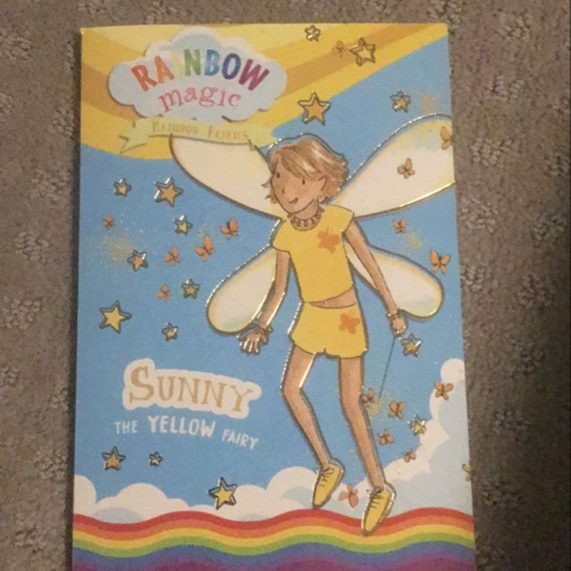 Rainbow Magic Rainbow Fairies Book #3: Sunny the Yellow Fairy