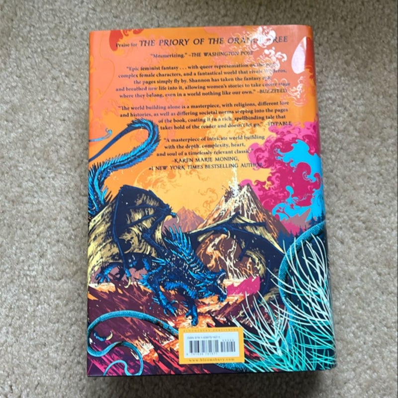 A Day of Fallen Night (Barnes and Noble exclusive edition)