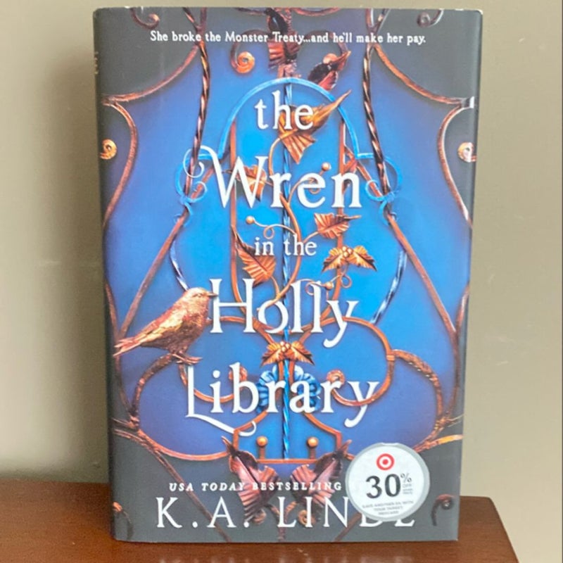 The Wren in the Holly Library (Deluxe Limited Edition)