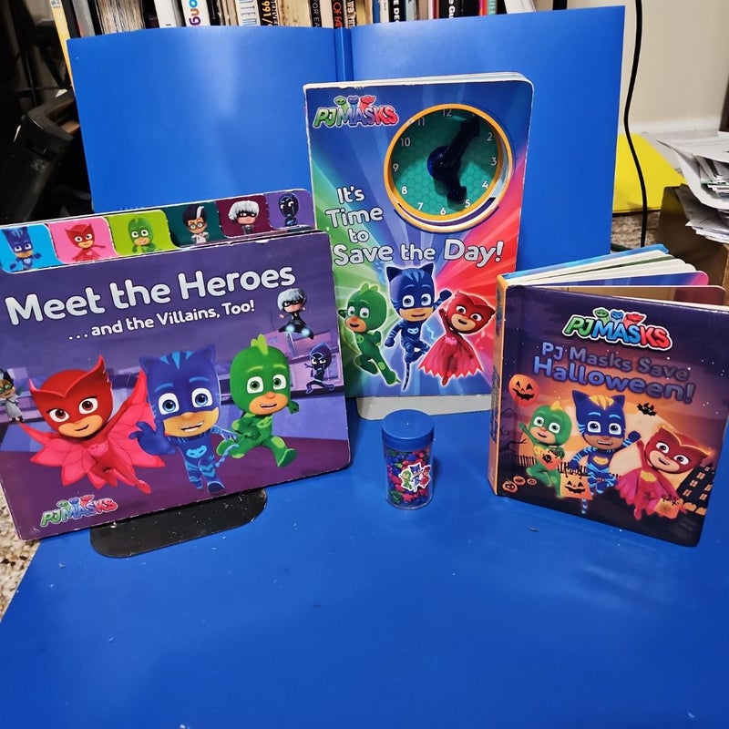 PJ MASKS Board Book 3-Pack (Bonus PJMasks Cupcake Sprinkles)