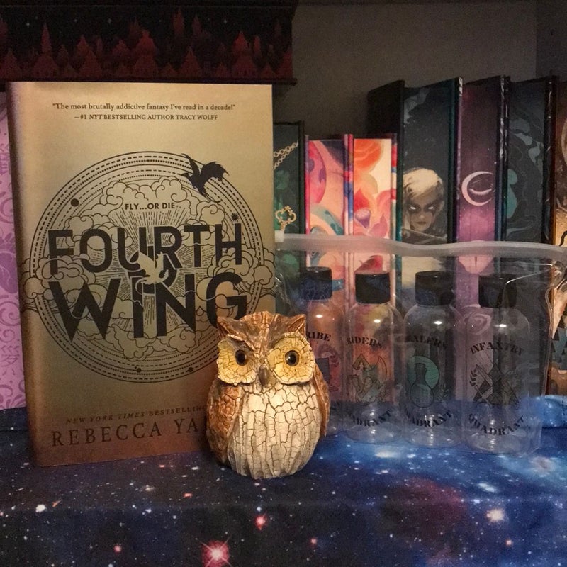 Fourth Wing with *Fairyloot* exclusive items