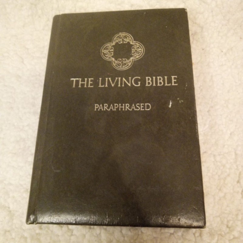 The Living Bible Paraphrased  VINTAGE 1971
