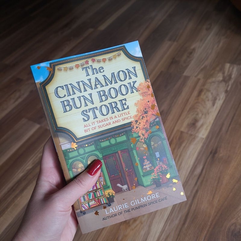 The Cinnamon Bun Book Store (Dream Harbor, Book 2)