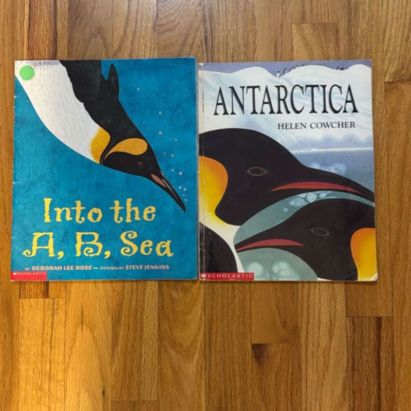 Lot of 2 Children’s paperback books 
