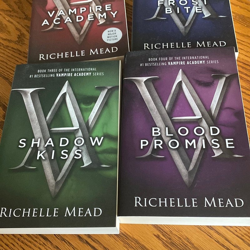 Vampire Academy, Frost Bite, Shadow Kiss, Blood Promise Series