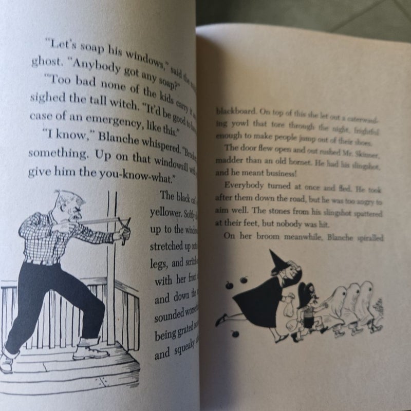 The Blue Nosed Witch paperback 1956 first printing cover has tear see photos 