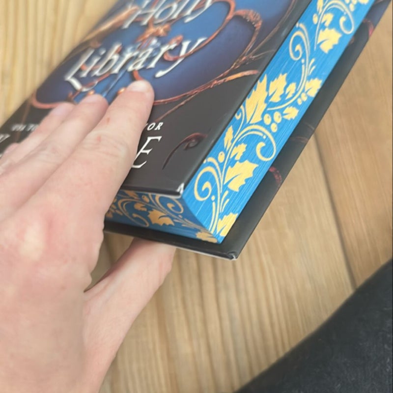The Wren in the Holly Library (Deluxe Limited Edition)