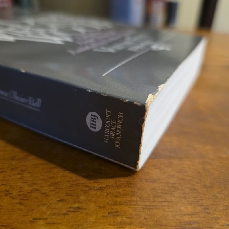 VINTAGE 1985 The Diary of Virginia Woolf, Volume Five (1936-1941) [Edited by Anne Olivier Bell, Assisted by Andrew McNeillie]