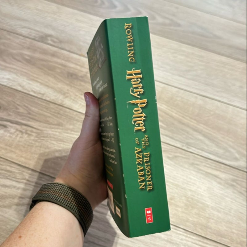 Harry Potter and The Prisoner of Azkaban (1st edition mass market paperback)