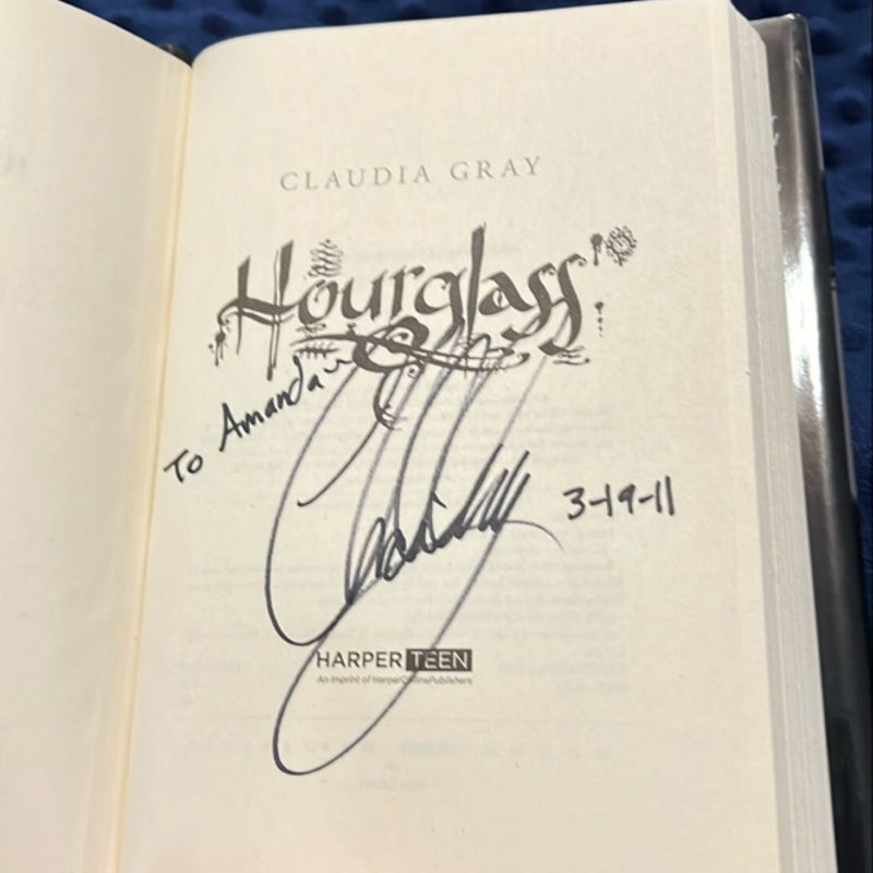 SIGNED Hourglass