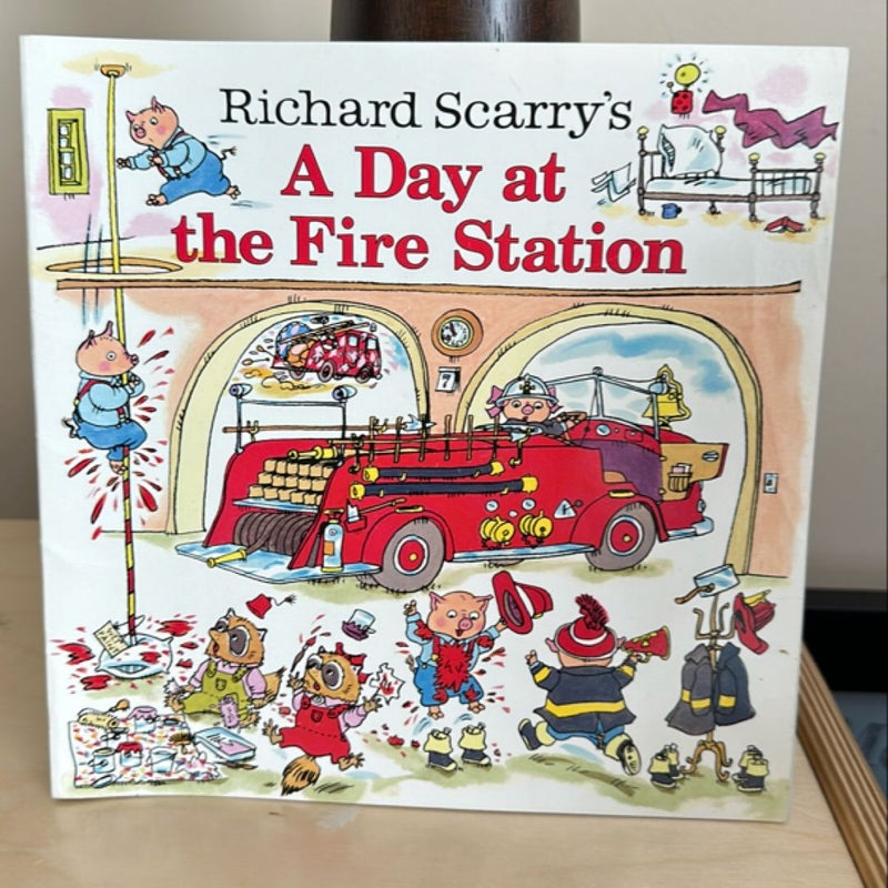 Richard Scarry's a Day at the Fire Station