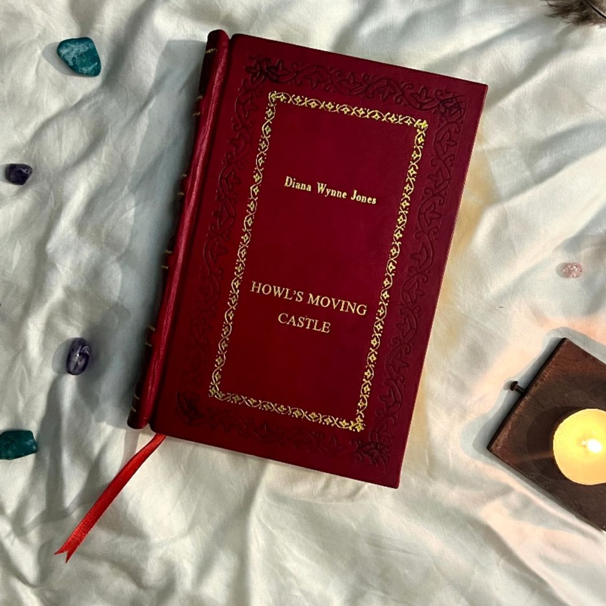 Howl's Moving Castle by Diana Wynne Jones Leather-Bound by Diana Wynne ...