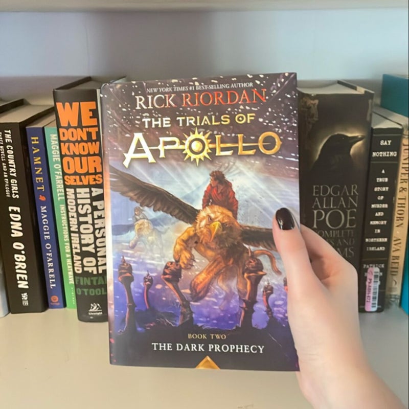 Trials of Apollo, the Book Two the Dark Prophecy (Trials of Apollo, the Book Two)