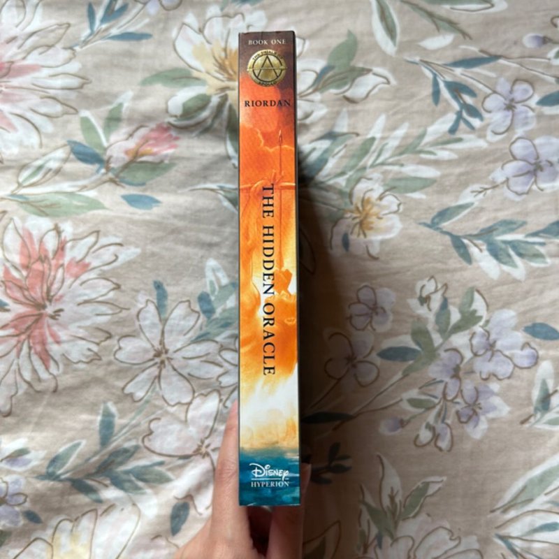 The Hidden Oracle (Trials of Apollo, Book One)