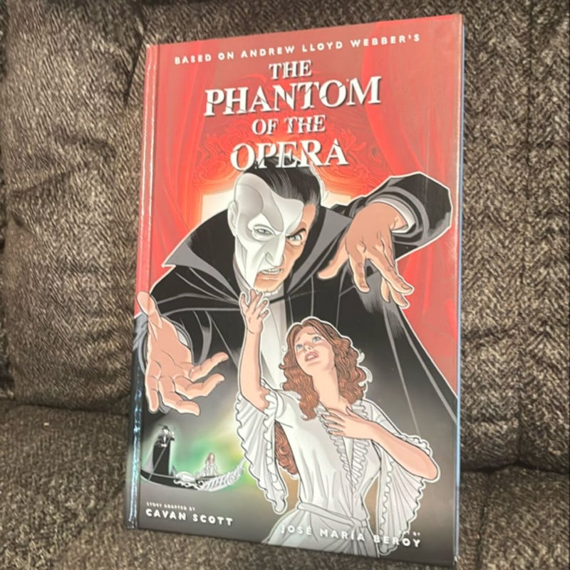 The Phantom of the Opera - Official Graphic Novel