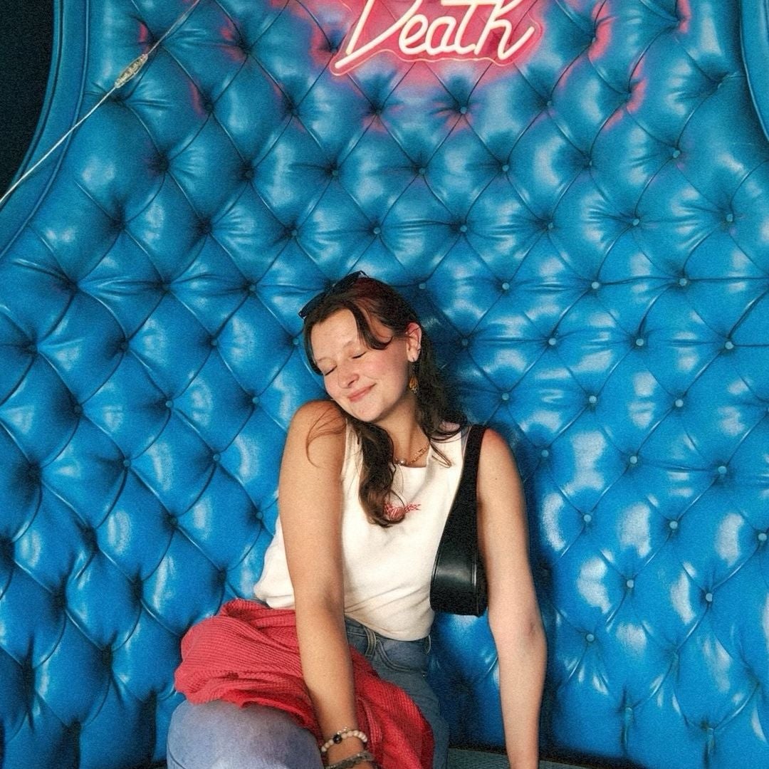Elizabeth Nelson