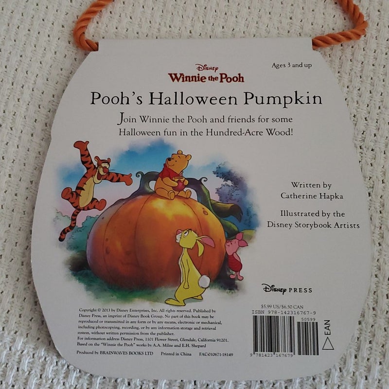 Winnie the Pooh: Pooh's Halloween Pumpkin