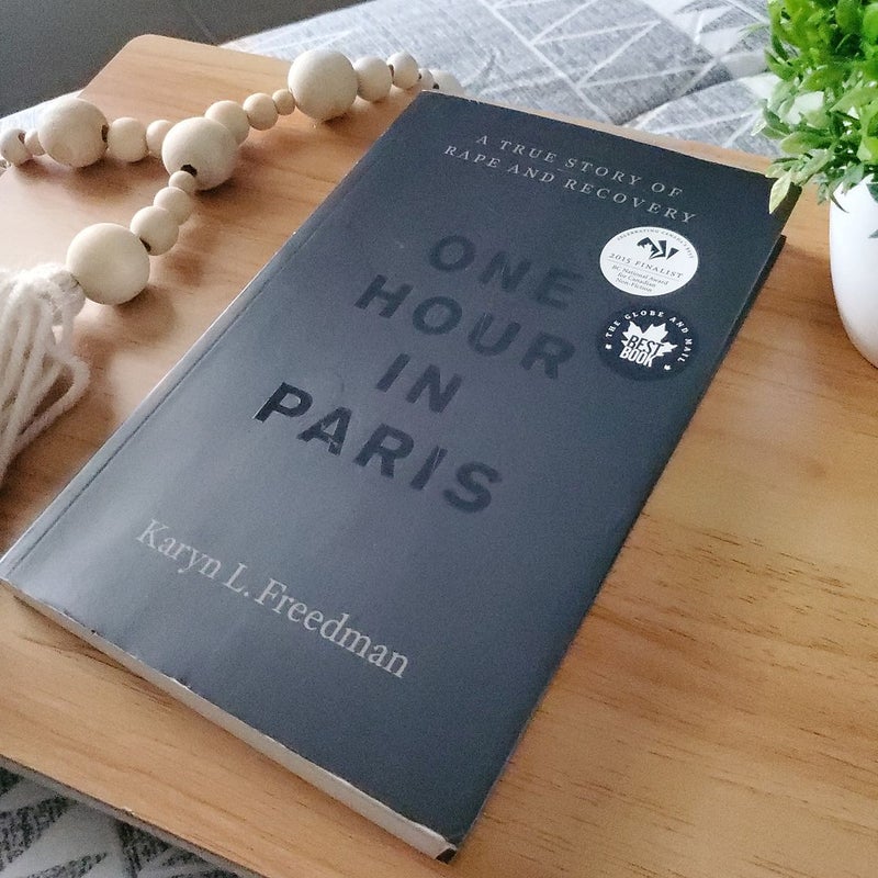 One Hour in Paris