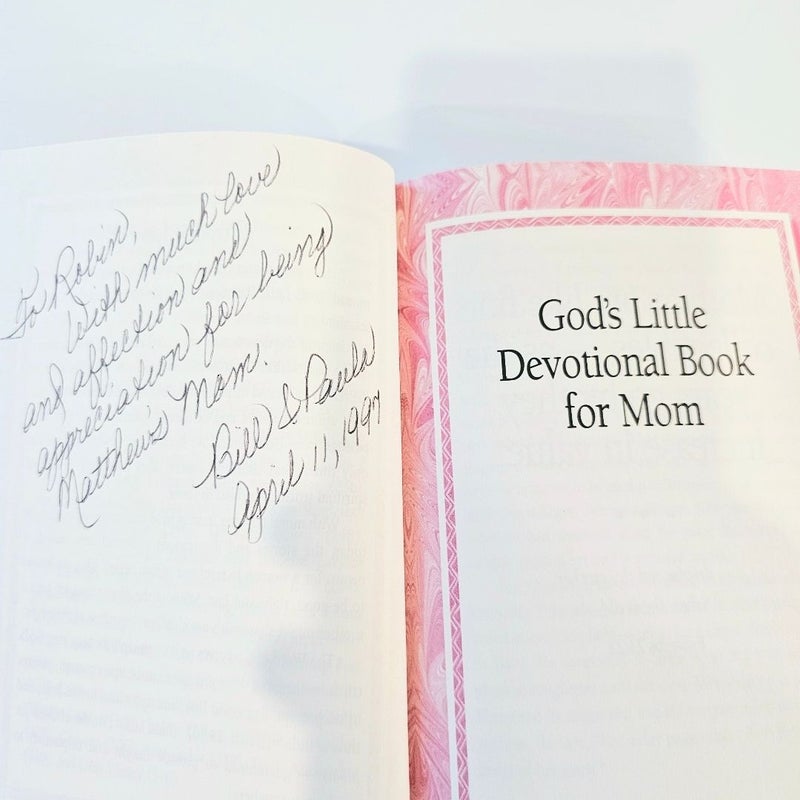 God's Little Devotional Book for Moms